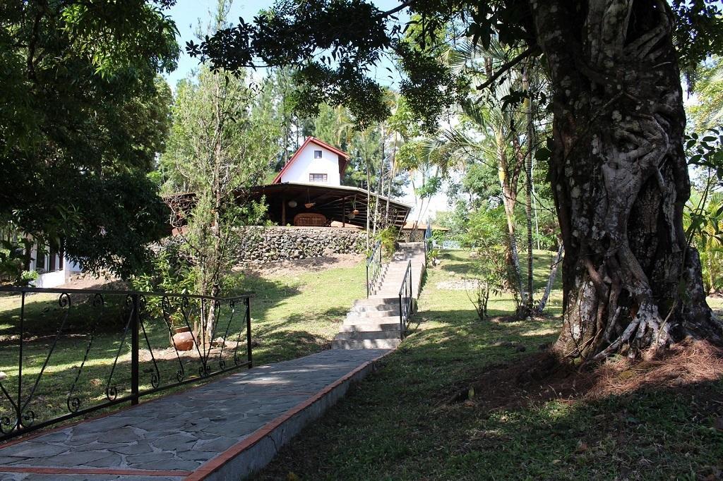 Mamallena Eco Lodge La Laguna de San Carlos Екстер'єр фото